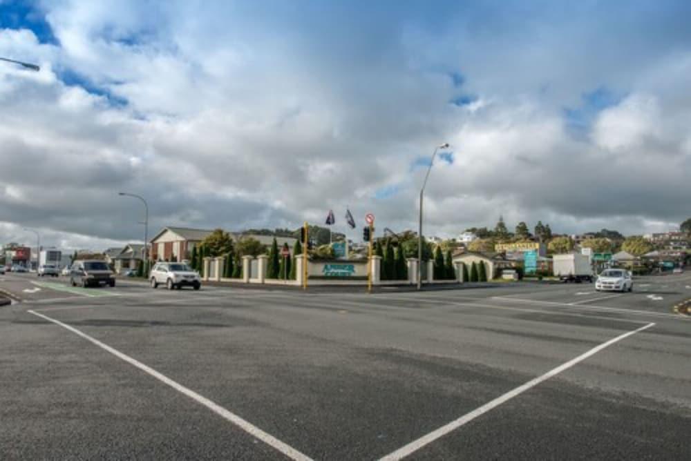 Amber Court Motel New Plymouth Bagian luar foto